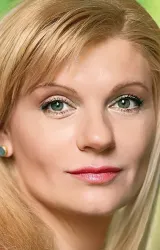 Анна Ардова