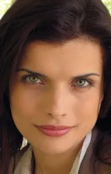 Анна Азарова